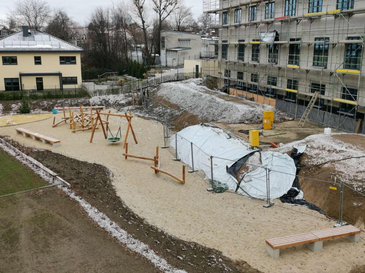 Gemuetliches In Geraeumiger Gemeinschaftswohnung Appartement